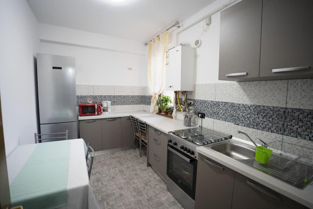 Alex 2 Apartament Iasi Buitenkant foto